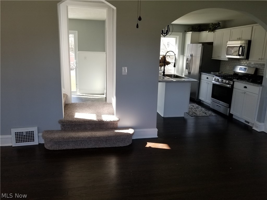 Home Gardens - Residential