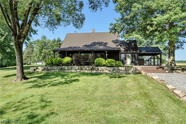 12094 DIEHL RD, NORTH JACKSON, OH 44451 - Image 613e1c193219c776ede6366af7d174c9/3674479524