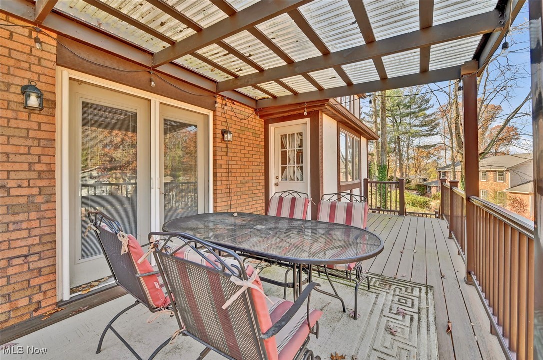 Irish Oaks - Residential