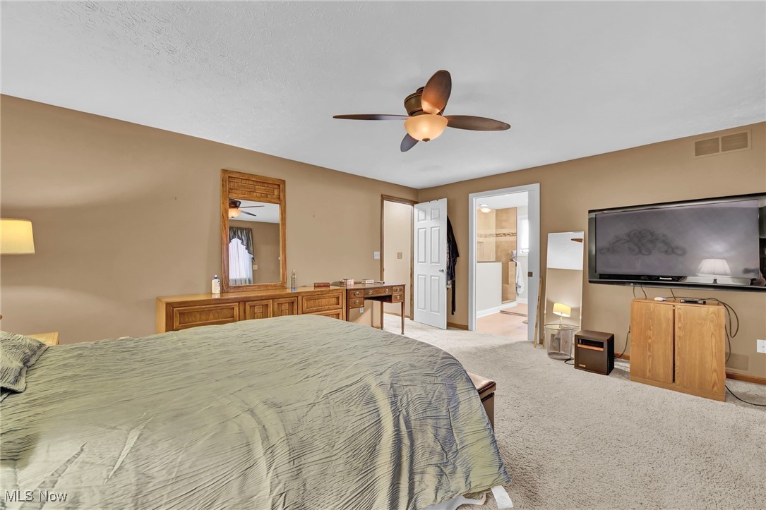 Irish Oaks - Residential