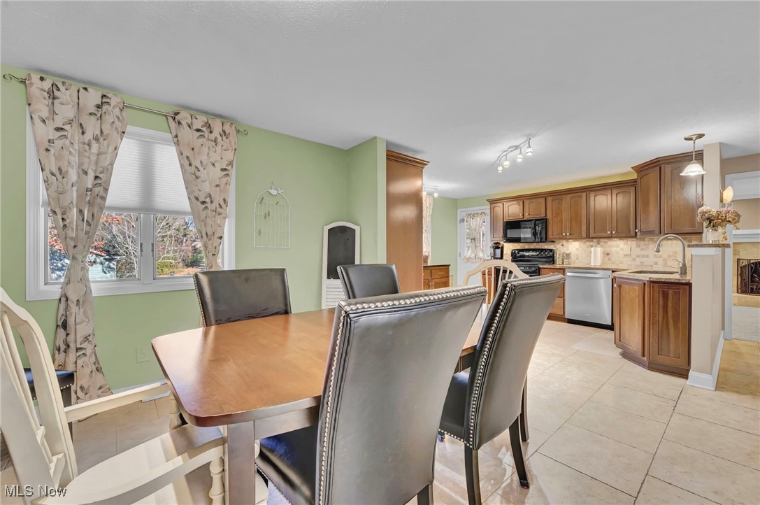 Irish Oaks - Residential