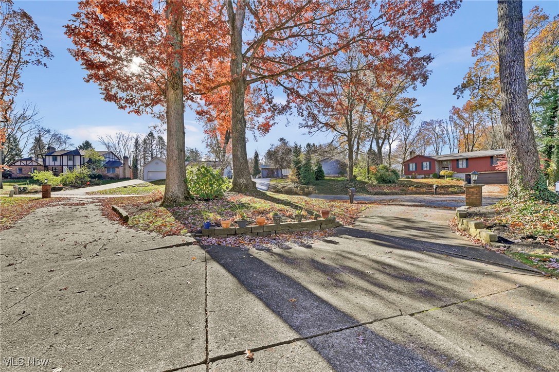 Irish Oaks - Residential