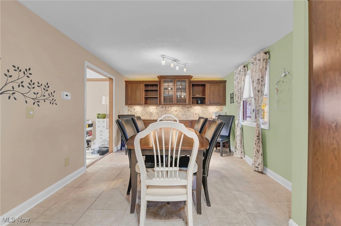 Irish Oaks - Residential