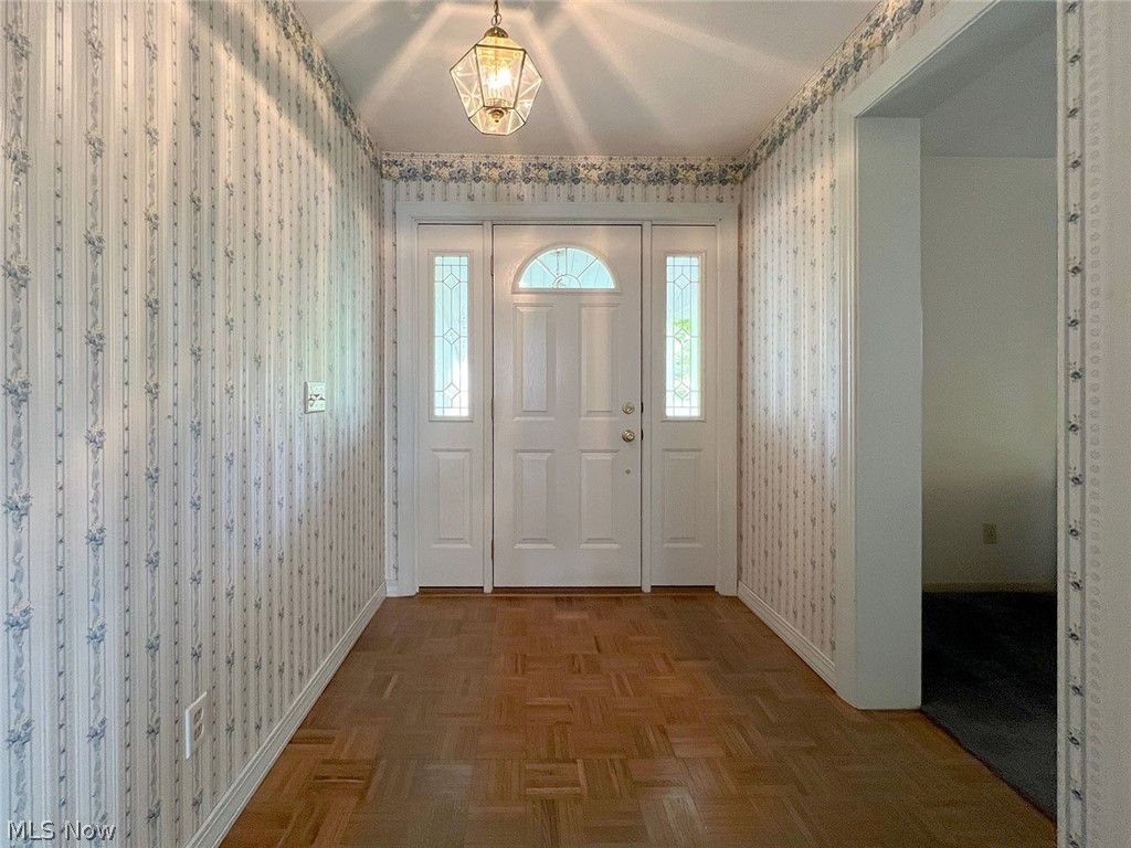 Photo of 465 Kar A Bru DR, Amherst, OH 44011 (MLS # 5205077)