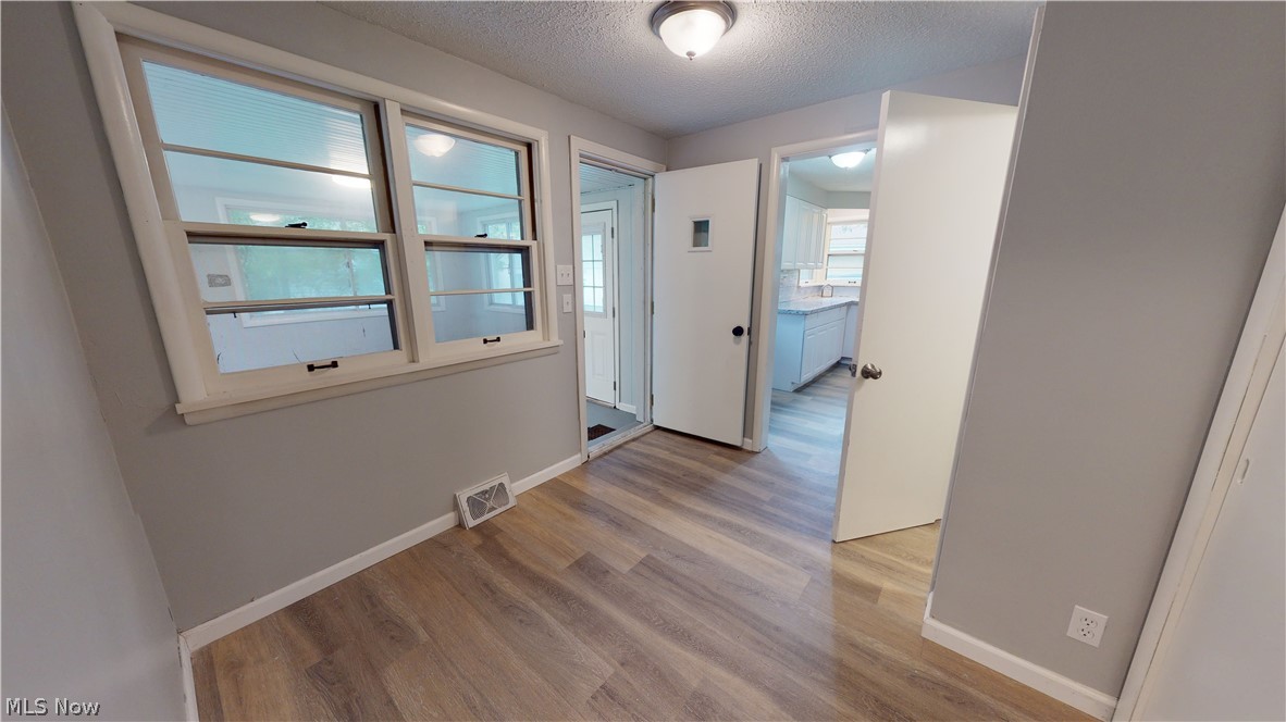 Lakeshore Blvd Estates 01 - Residential