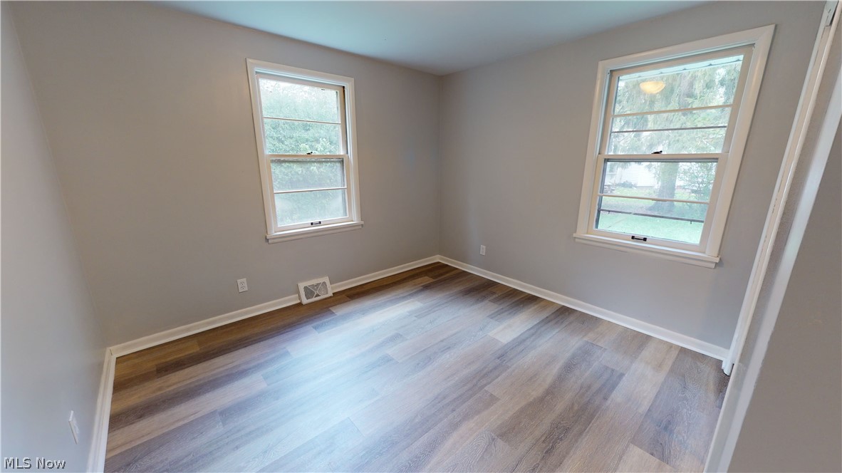 Lakeshore Blvd Estates 01 - Residential