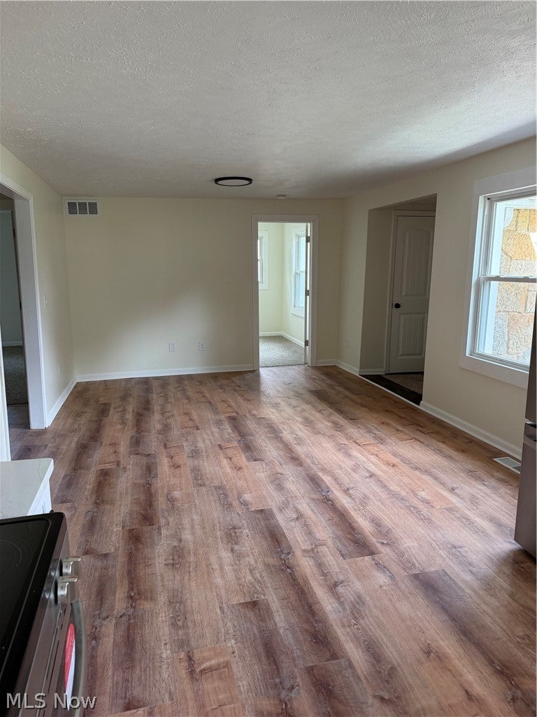 550-554 Magnolia Avenue