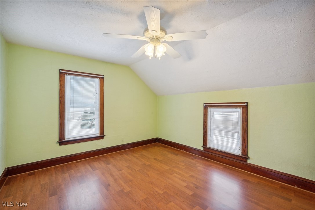 Hoyt & Munsell - Commercial Sale