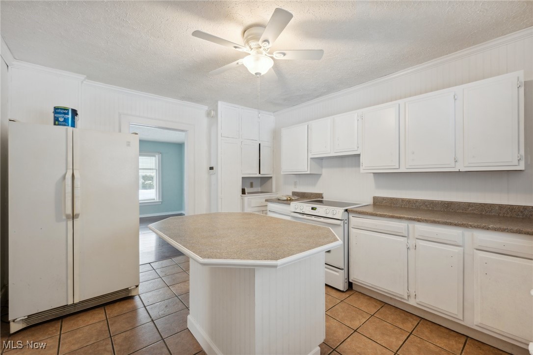 Hoyt & Munsell - Commercial Sale