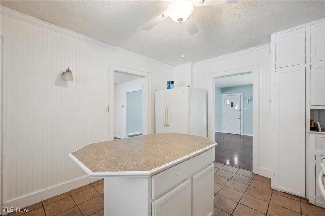 Hoyt & Munsell - Commercial Sale