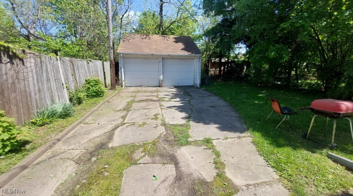 3437 E 103rd Street