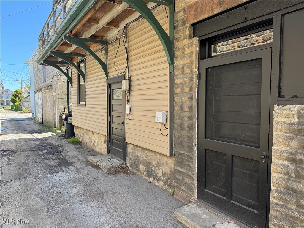 Huron Ave - Commercial Sale