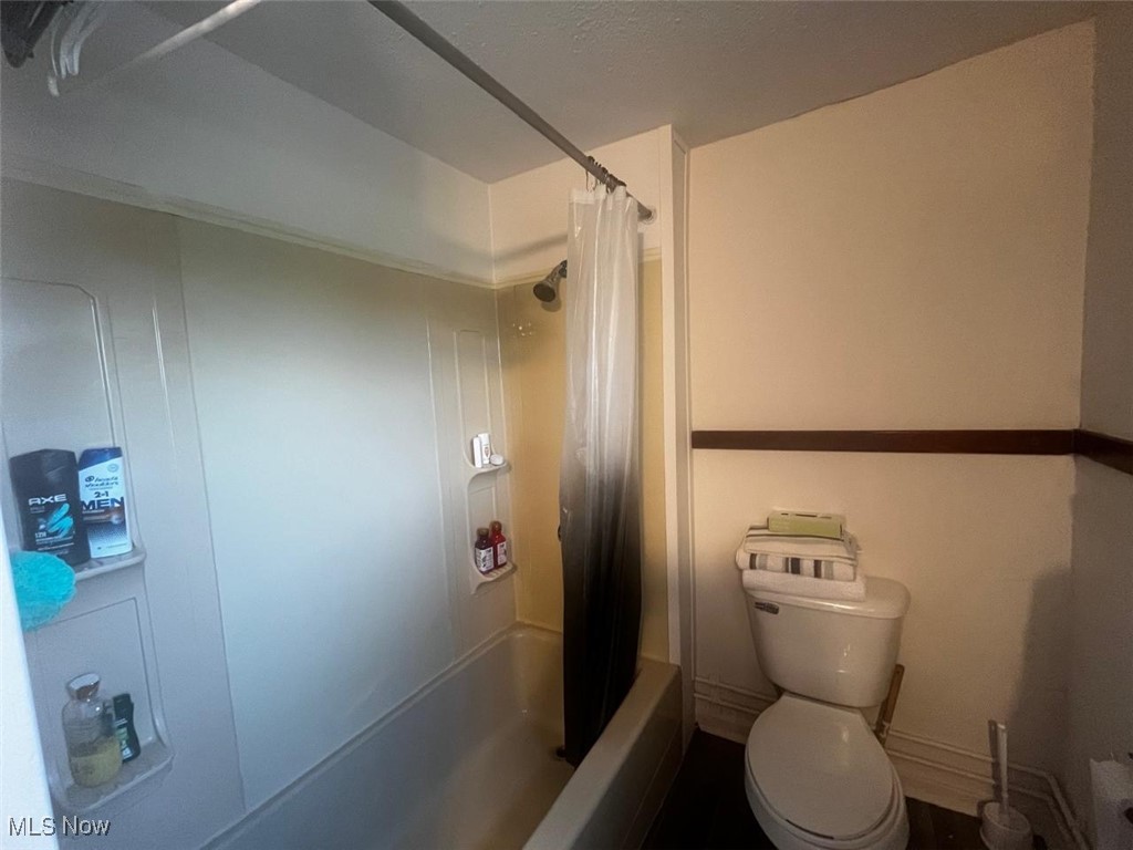 Huron Ave - Commercial Sale