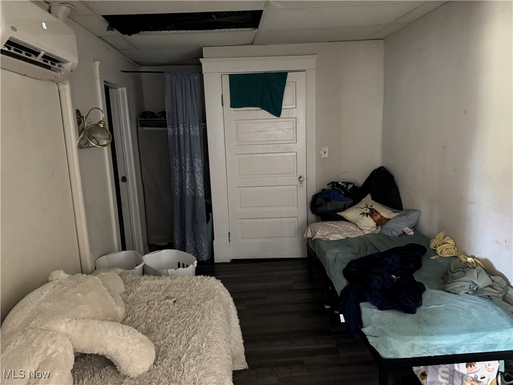 Huron Ave - Commercial Sale