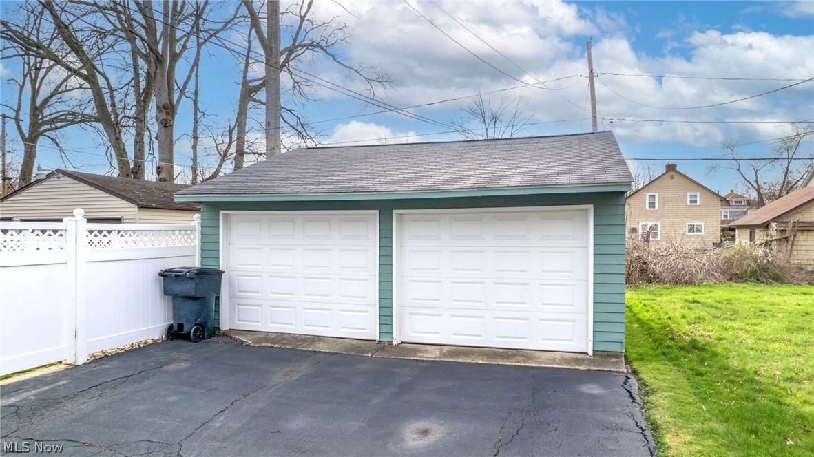 Crestlawn - Residential