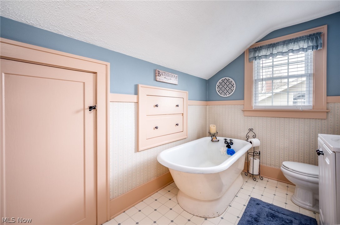 Crestlawn - Residential