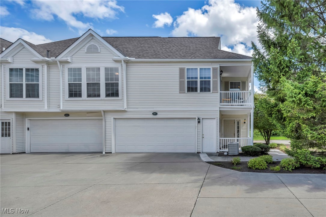 Welcome to Easy Living in Aberdeen!
This beautifully updated 2-bedroom, 2-bath condo is located in the highly sought-after Aberdeen community in Highland Heights, offering the perfect blend of comfort, convenience, and resort-style amenities.
Step inside to find a newly updated kitchen with stainless steel appliances, a breakfast bar, and an eat-in area that opens seamlessly to the soaring great room with vaulted ceilings and cozy fireplace. Sliding doors lead to your private patio—perfect for sipping morning coffee or or evening cocktails.
The primary suite features a spacious walk-in closet and en suite bath, while the second bedroom and full bath provide comfort for family or guests.
Enjoy all that condo living has to offer—low-maintenance lifestyle with exterior care included, plus access to Aberdeen’s unmatched amenities:
• Community pool for summer relaxation
• Community center & fitness room
• Walking and biking trails throughout the neighborhood
• StoneWater Golf Club with restaurant just moments away—perfect for golf leagues, dinner, or casual drinks
Condos in Aberdeen move quickly—don’t miss your chance to enjoy maintenance-free living in this vibrant and convenient location!