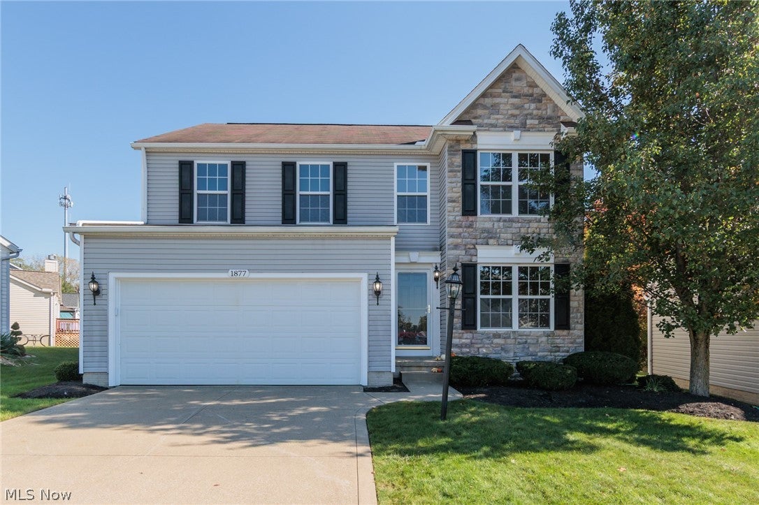 1877 Baythorn Way