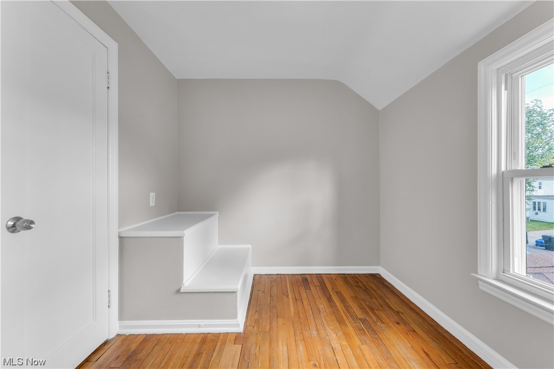 Shaker Lee - Residential