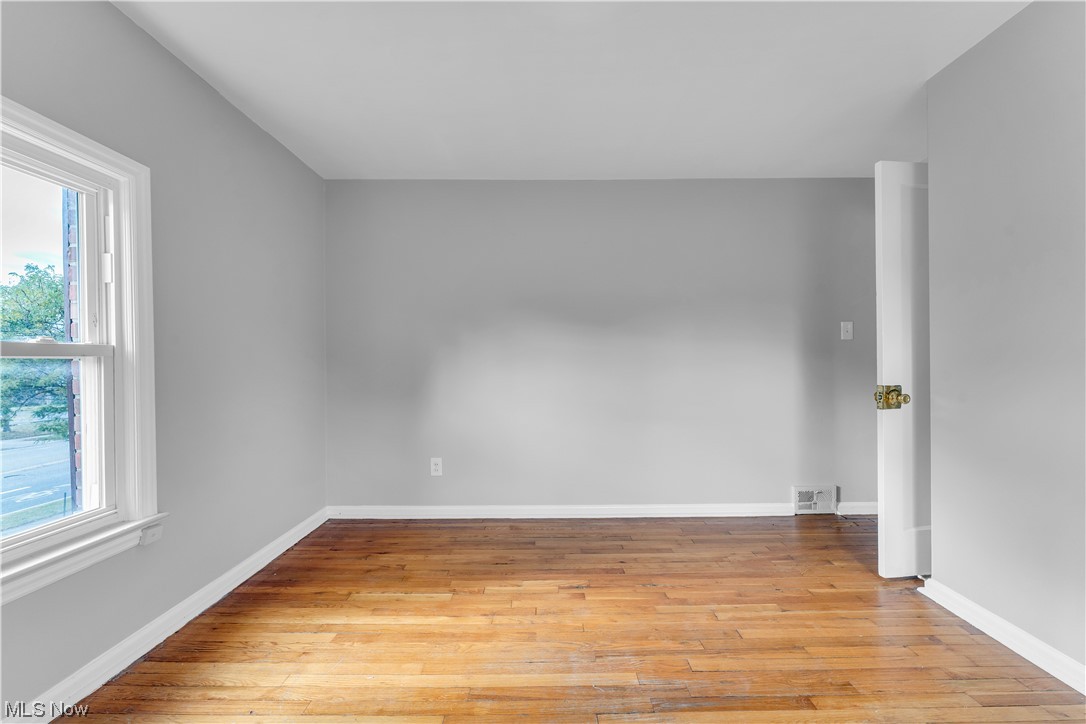 Shaker Lee - Residential