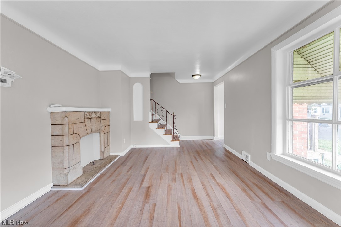 Shaker Lee - Residential