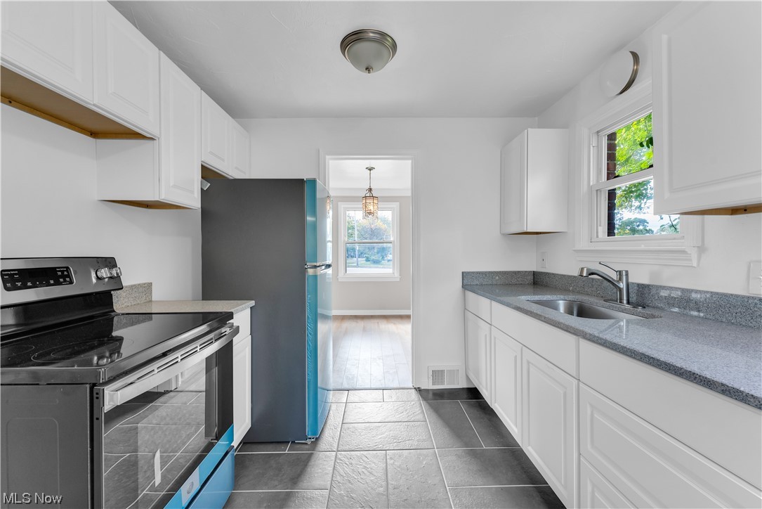 Shaker Lee - Residential