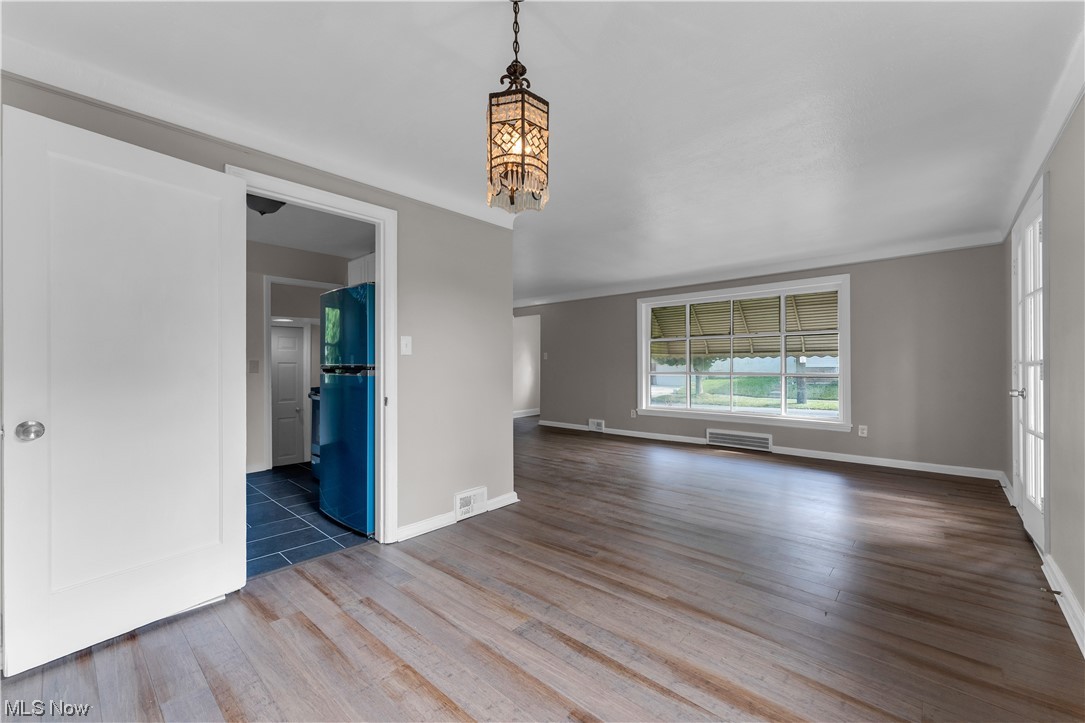 Shaker Lee - Residential