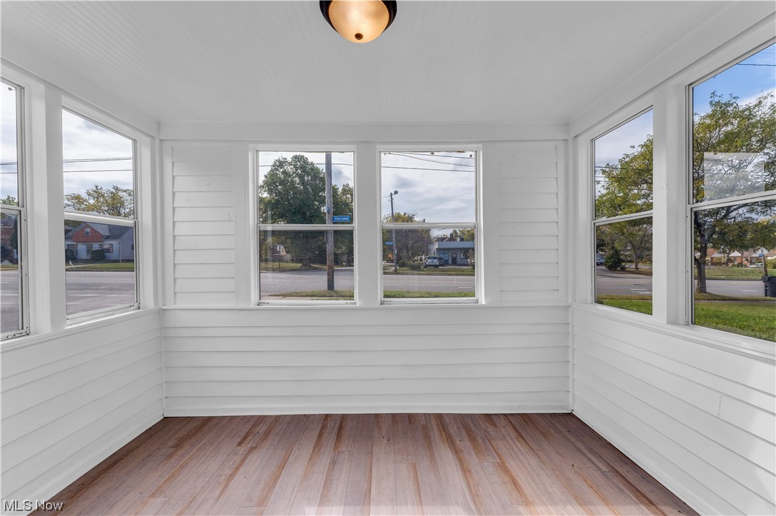 Shaker Lee - Residential