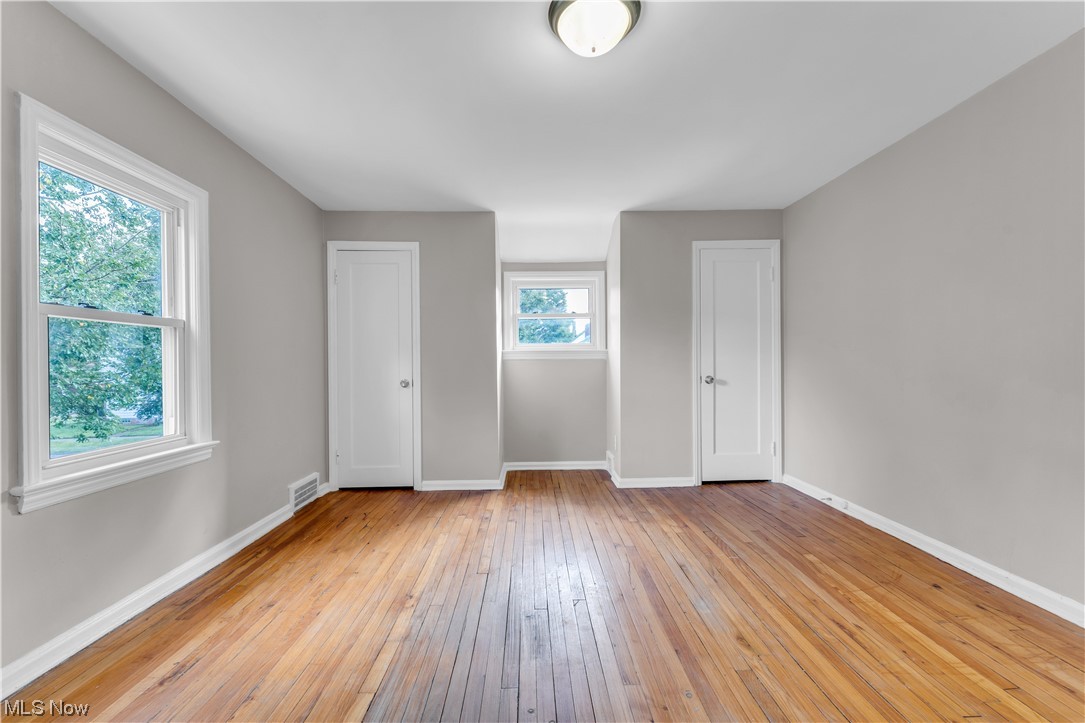 Shaker Lee - Residential