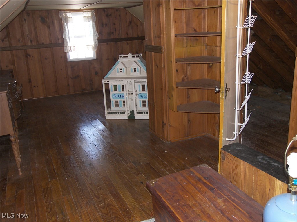 51 E 213th Street, Euclid, Ohio image 32