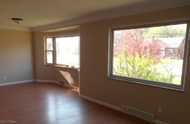 Royal Spencer - Residential