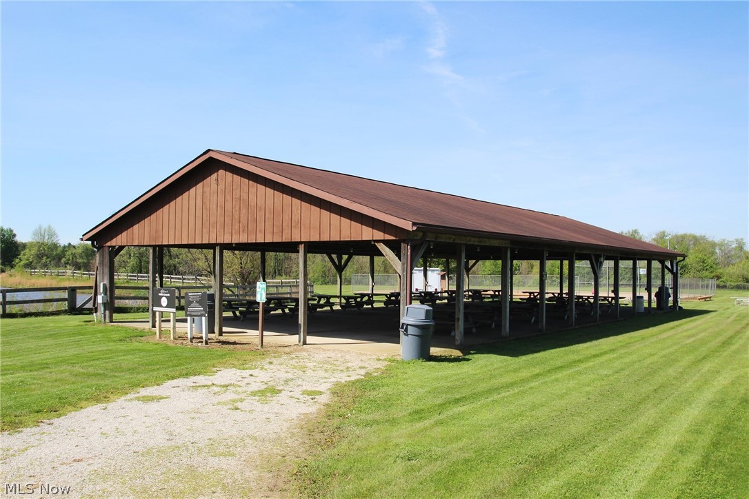 5735 Lafayette Road