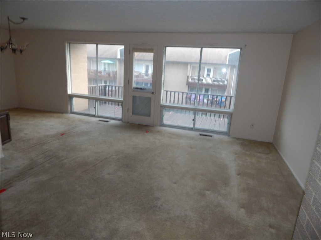 Georgetown Arms Condo - Residential