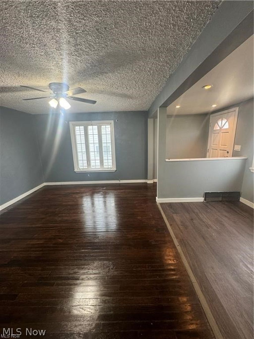 Photo of 18309 Rockland Avenue, Cleveland, OH 44135 (MLS # 5197038)