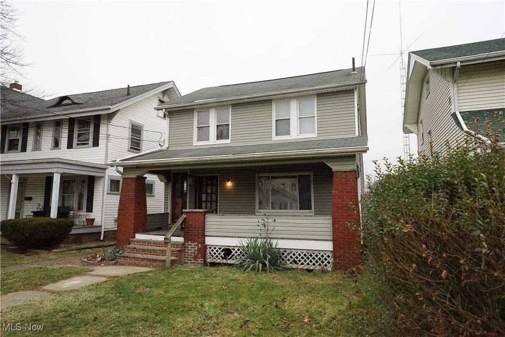 Photo of 1216 Maryland Avenue SW, Canton, OH 44710 (MLS # 5180785)