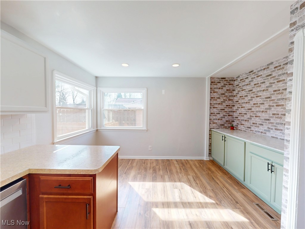 4503 Clague Road, North Olmsted, Ohio image 17