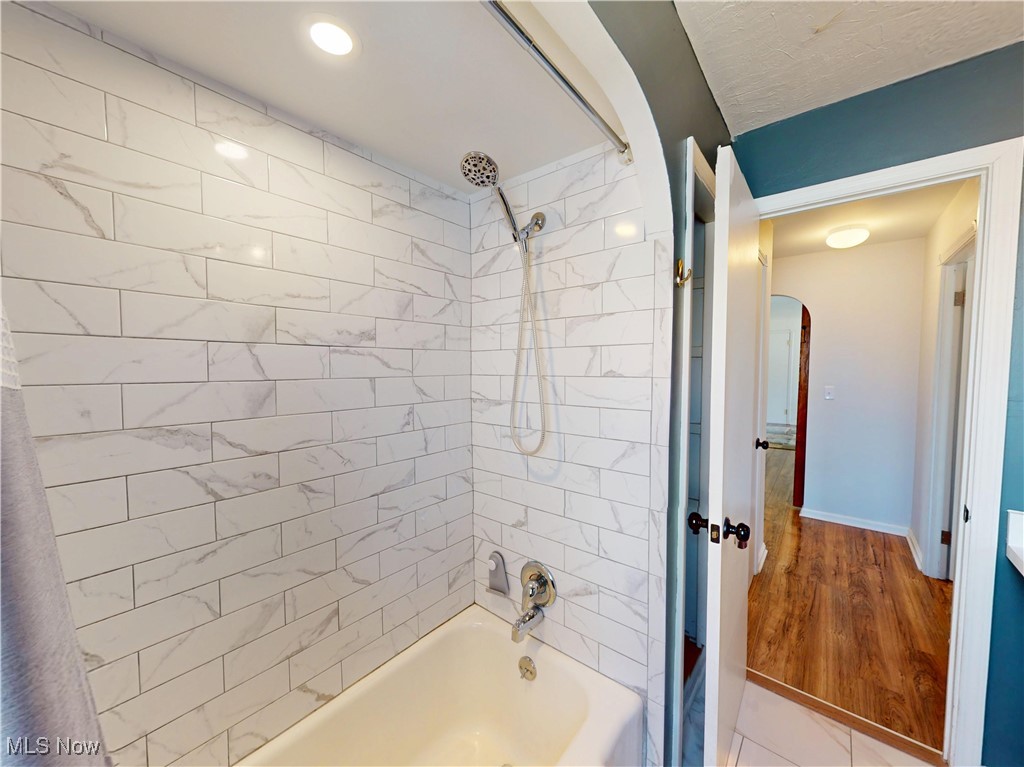 4503 Clague Road, North Olmsted, Ohio image 23