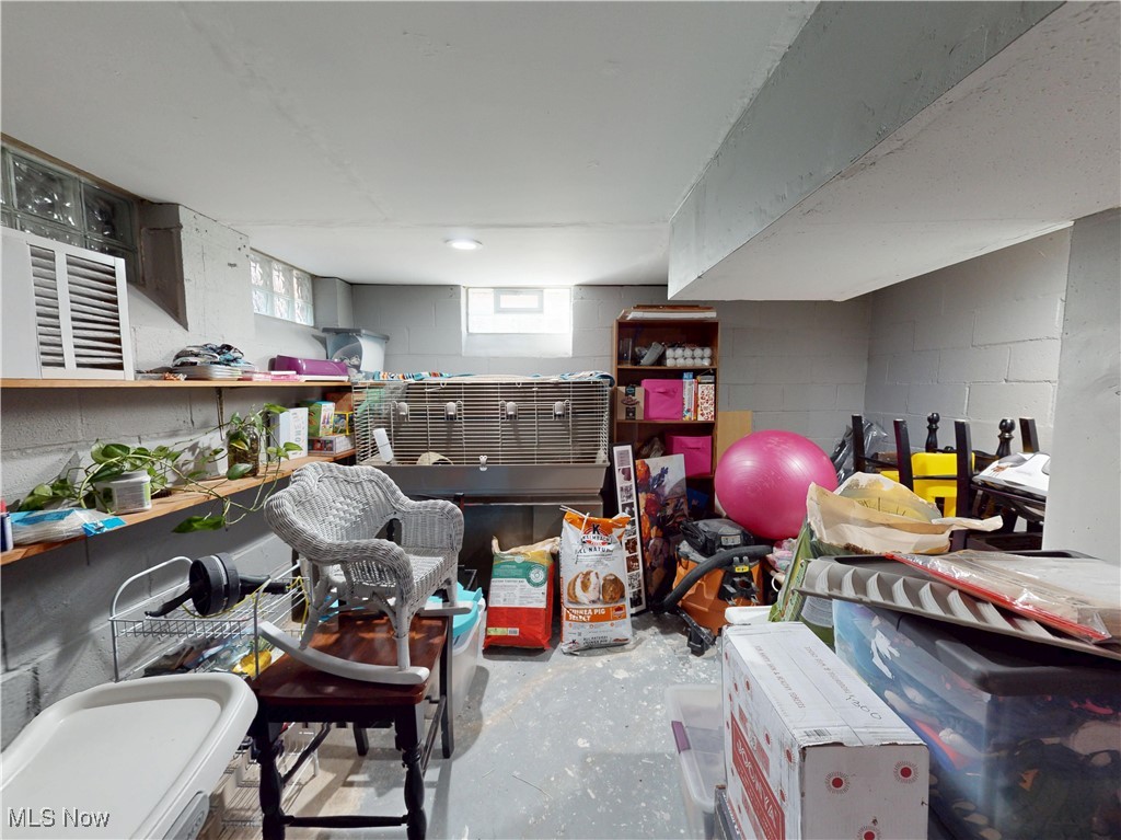 4503 Clague Road, North Olmsted, Ohio image 32
