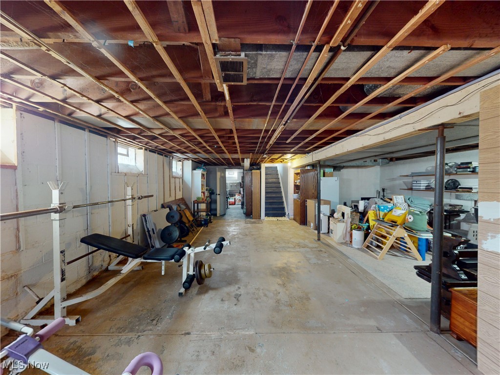 4503 Clague Road, North Olmsted, Ohio image 33