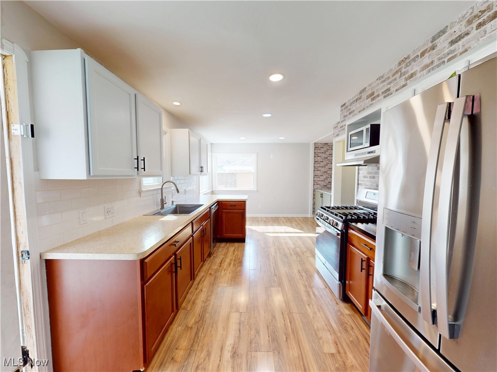 4503 Clague Road, North Olmsted, Ohio image 12