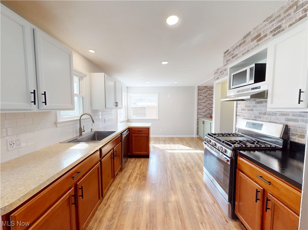 4503 Clague Road, North Olmsted, Ohio image 13