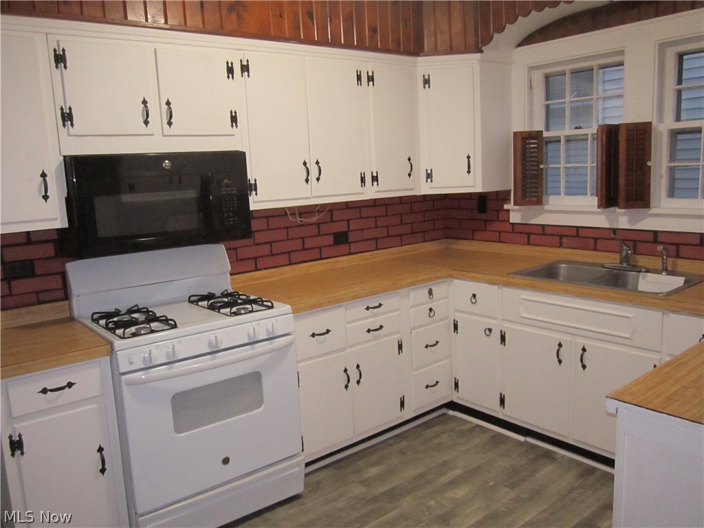 Village/Lodi - Residential