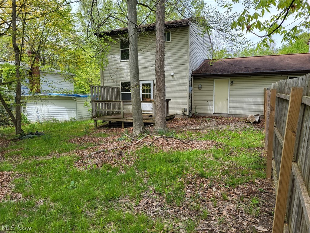 519 Straub Road W