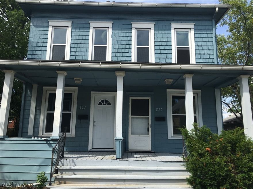 New innovative concept living in old Victorian neighborhood. This old century duplex is in revitalizing neighborhood. Zoned for small in home businesses. Huge duplex with all new parts. This duplex has new furnace, new hot water tank, new plumbing, new windows and new roof.  This could be a great start for someone looking to start an in home business. Combine the rent and business space into one rent. Business must be approved by management company, owner, and neighborhood board committee. Or just rent this great duplex with an enormous amount of living space. Old character, wide detailed framing, tall windows, and high ceilings. Other amenities include covered front porch and laundry hook up.