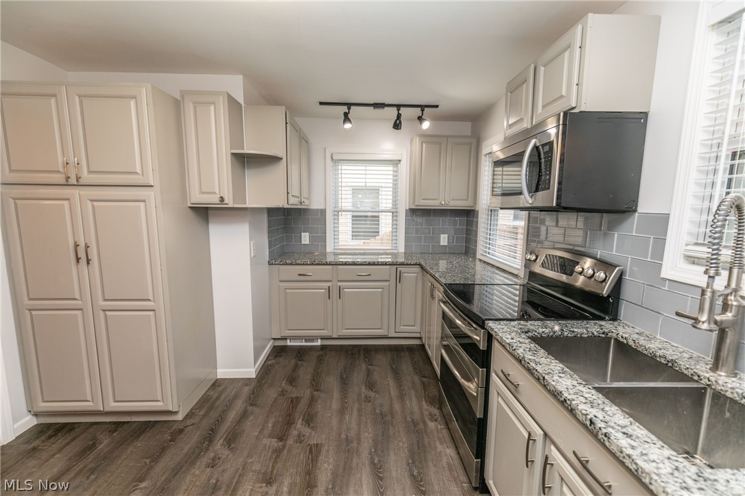 Belvoir Golf - Residential