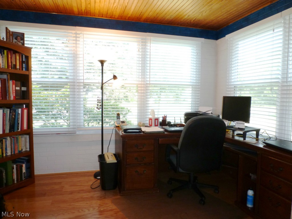 Utopia Beach 04 - Residential