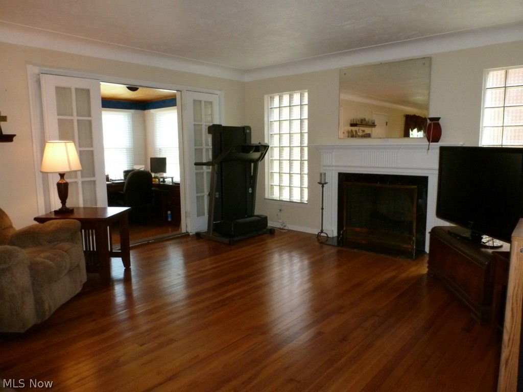 Utopia Beach 04 - Residential