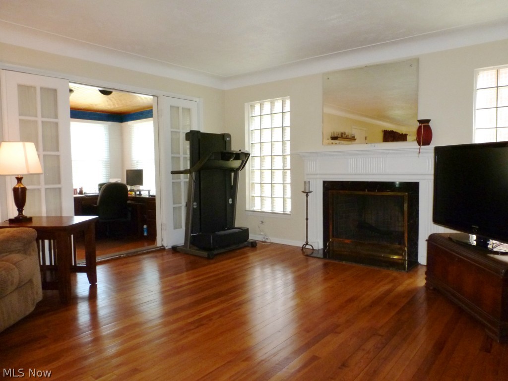 Utopia Beach 04 - Residential