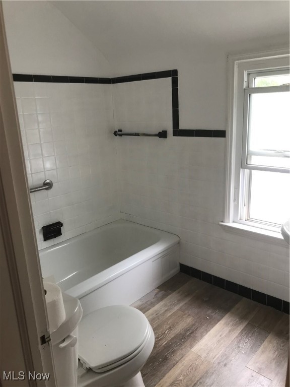 Robert Dvoraks Shakerwood 20 - Residential