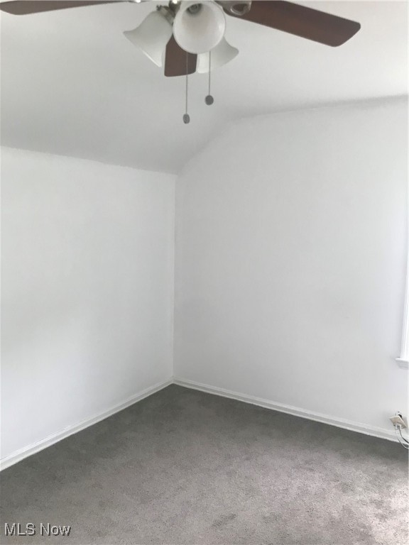 Robert Dvoraks Shakerwood 20 - Residential